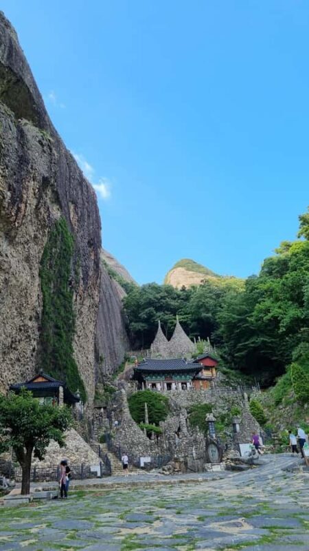 Jeonju Hanok Village and Maisan Tapsa Temple Tour From Seoul - A Deep Dive Into the Experience