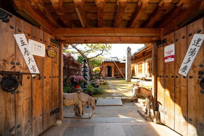 Jeonju Hanok Village and Plum Blossom Festival Shared Tour - Good To Know