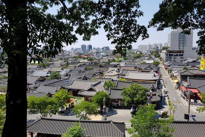 Jeonju Hanok Village Tour - Traditional Hanbok Experience