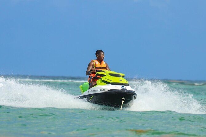 Jet Car, Jet Ski, Parasailing And Margaritaville Tour In Jamaica - Who Is This Tour Best For?