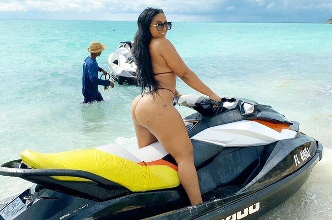 Jet Ski and Beach with Private Transportation from Montego bay Resorts - The Sum Up