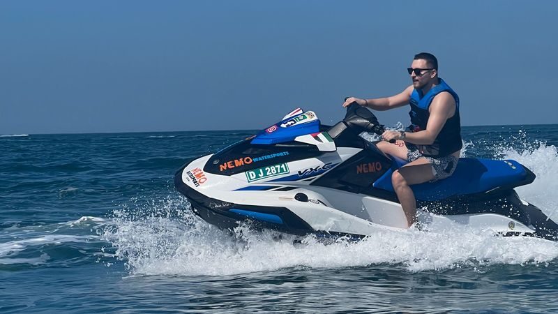 Jet Ski Experience in Burj Al Arab with Media and Snacks - Should you book the Nemo WaterSports jet ski tour?