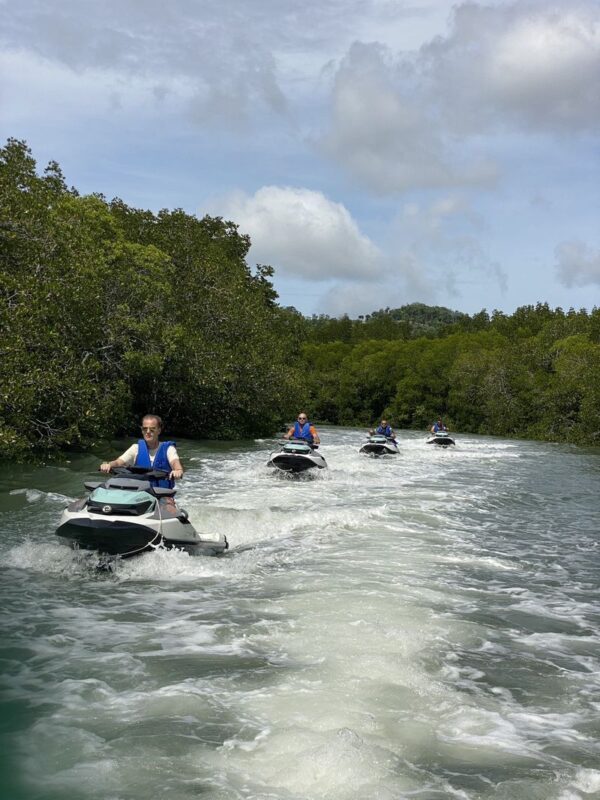 Jet Ski Experience with Elephant Time in Phuket - Who should book this jet-ski outing?