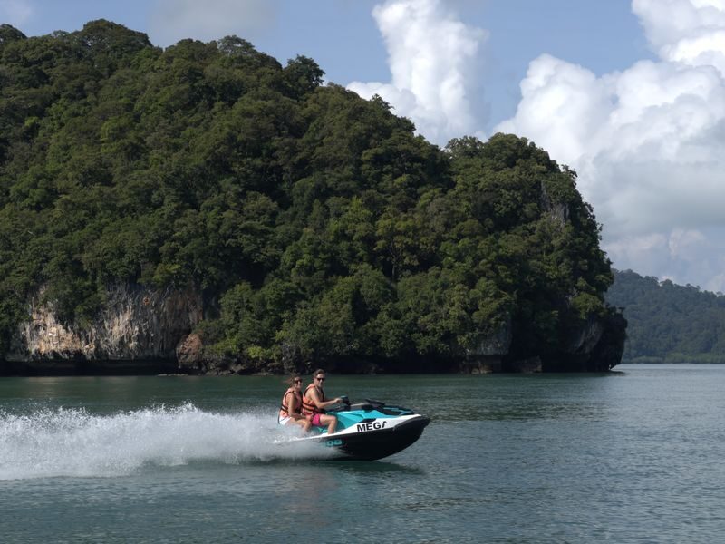 Jet Ski Fun Island Hopping Tour in Langkawi by Mega Water Sports - What to know before you ride