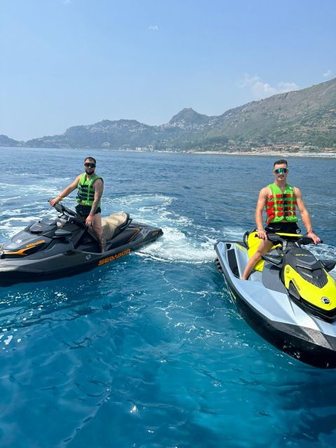 Jet Ski Rent in Taormina and Letojanni. Partner White Lotus - Language Options and Accessibility