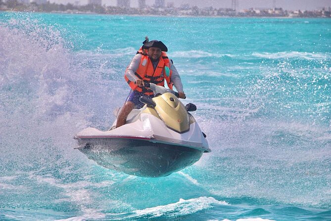Jet Ski Rental in Cancun for 2 People - The Sum Up