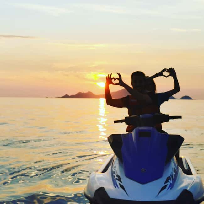 Jet ski sunset on the Ajaccio golf course - Who Should Book This Tour?