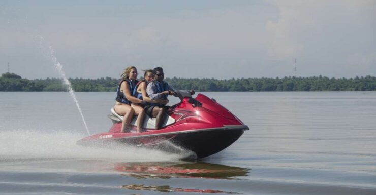 Jet Skiing in Bentota - Activity Details