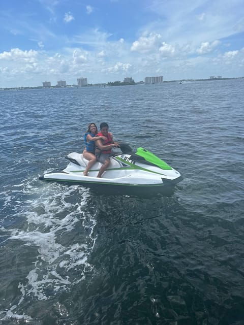 Jet Skis in Miami - Safety and Requirements