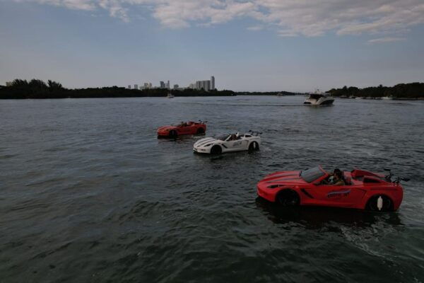 Jetcar Miami: 1 Jetcar Rental | 1h | 250$ Due at Check-In - Cancellation and Payment