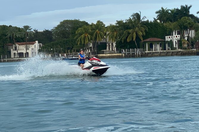 Jetski One Hour With Free Pontoon Sightseeing Tour of South Beach - Common Questions (Faqs) About the Tour