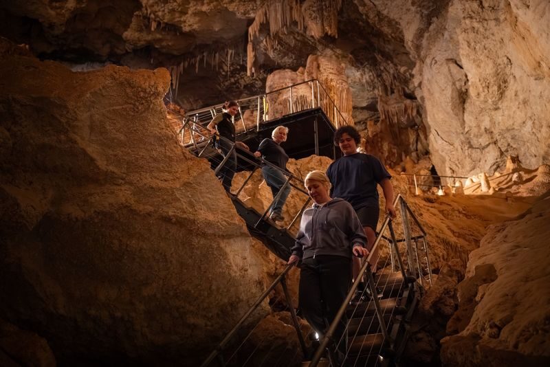 Jewel Cave Tour in Margaret River - Getting to Jewel Cave and checking in
