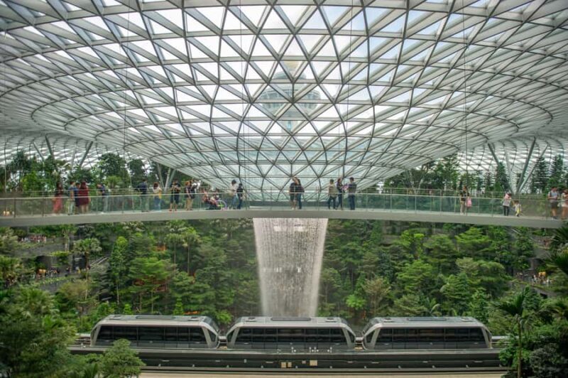 Jewel Changi Airport: Mastercard® Canopy Bridge Admission - Good To Know