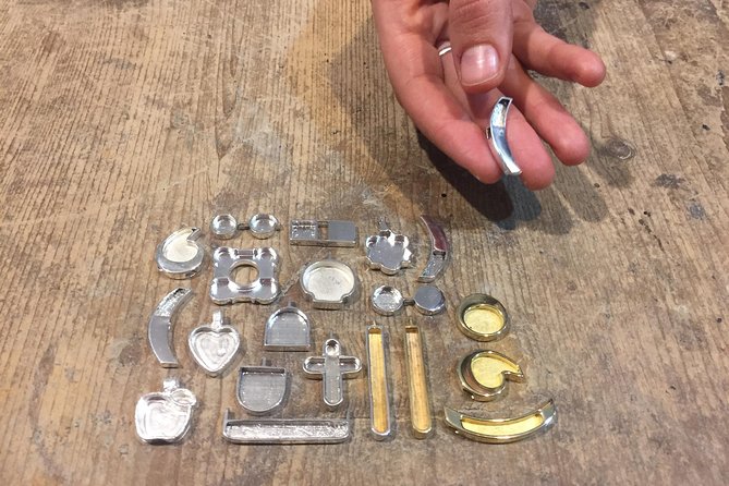 Jewel Micromosaic Workshop in Rome, Italy - Workshop Experience