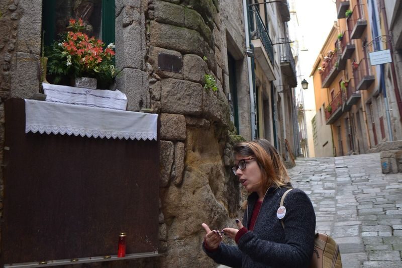 Jewish Heritage Walking Tour in Porto - Choose between a shared walk and a private guide
