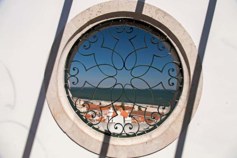 Jewish Lisbon Private Tour with Local Guide and Pickup - Transport, Duration, and Value