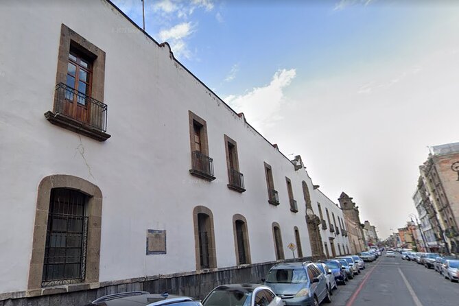 Jewish Presence Conquistadors to WWII - The Jewish Communitys Role in Mexicos Industrialization