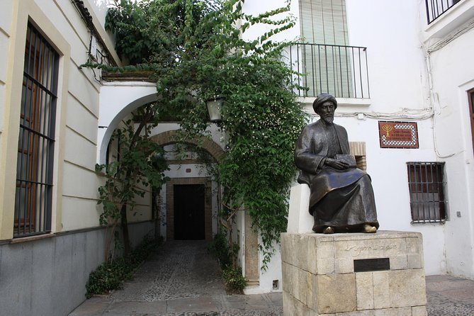 Jewish Quarter and Alcazar of the Christian Monarchs - Tips for Visiting