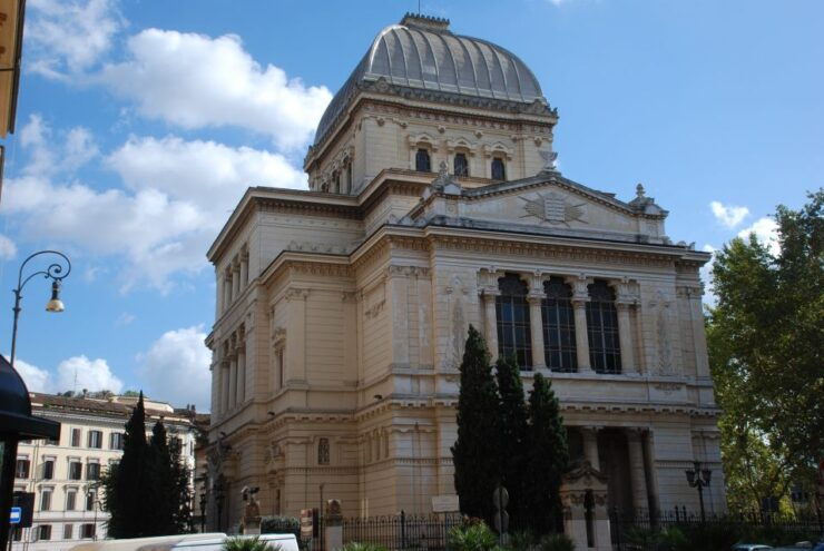 Jewish Rome District, Old Ghetto and Trastevere Private Tour - Explore the Old Ghetto