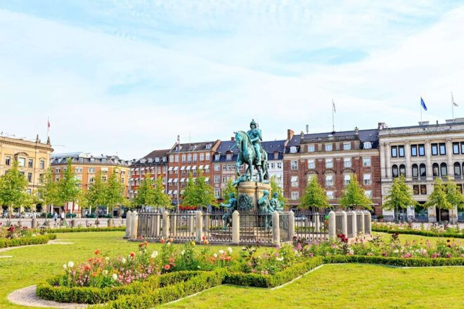 Jewish Walking Tour of Copenhagen and Danish Jewish Museum - Attractions and Museum Access