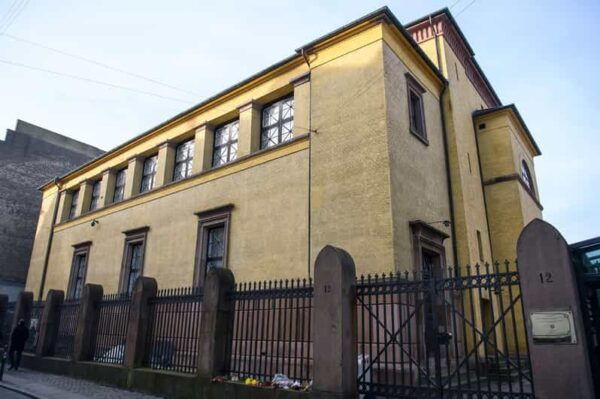Jewish Walking Tour of Copenhagen and Danish Jewish Museum - Meeting Point and Duration