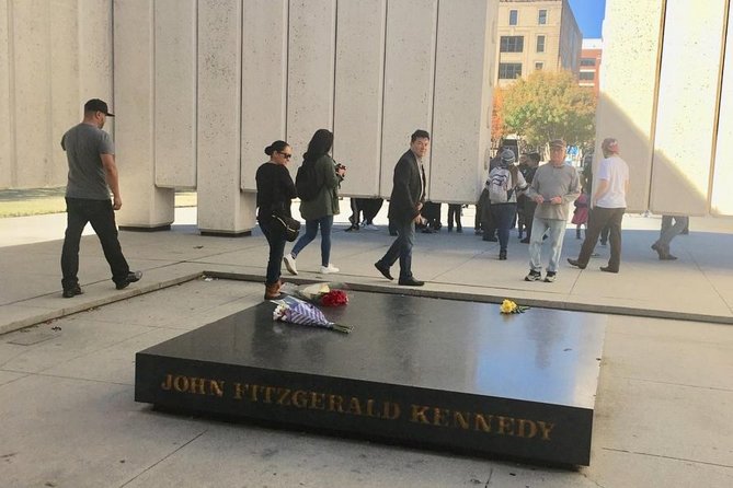JFK Assassination and Museum Tour With Lee Harvey Oswald Rooming House - Tour Overview