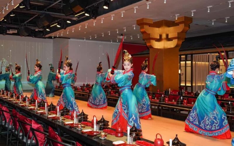 Jinan Xiuyan Banquet | Immersive Palace Show & Dinner - The Food: A Cultural Journey on a Plate