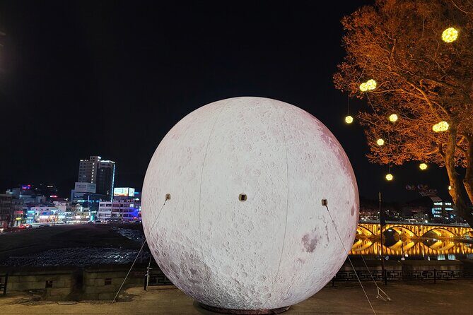 Jinju Namgang Yudeung Festival Bus tour from Busan - FAQ