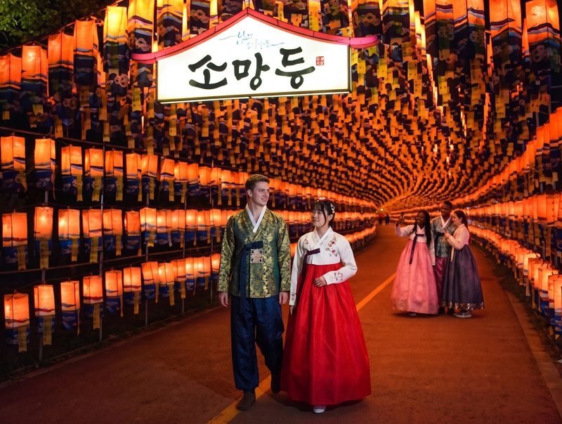 Jinju Namgang Yudeung (Lantern) Festival Ticket & Experience - At a glance