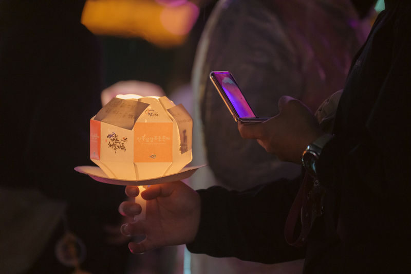 Jinju Namgang Yudeung (Lantern) Festival Ticket & Experience - Making the evening worth your time