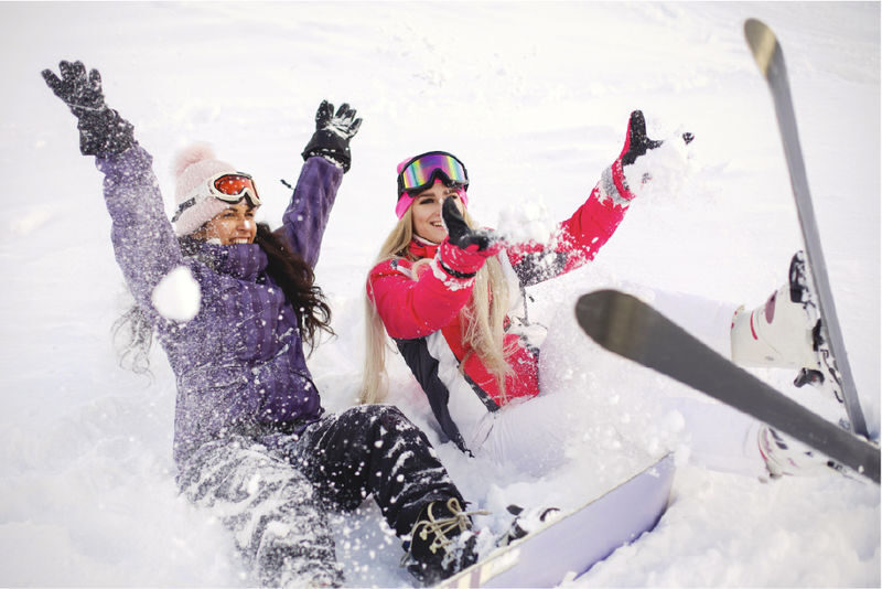 Jisan Forest Ski & Snowboard Day Tour from Seoul - Rental, lesson, and the first wobbly turns