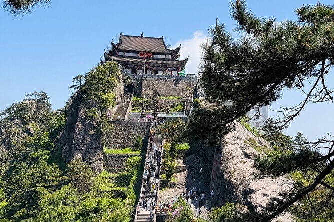 Jiuhua Mountain Ksitigarbha Bodhisattva Temple Day Tour - Overview of the Jiuhua Mountain Ksitigarbha Bodhisattva Temple Day Tour