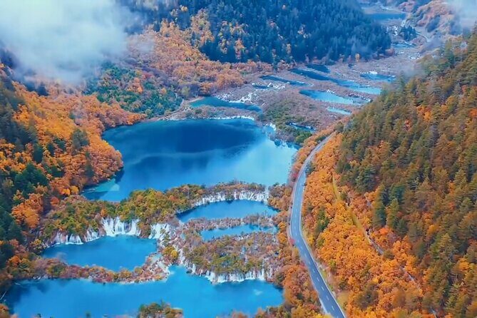 Jiuzhaigou 5A Scenic Area and Huanglong 5A Scenic Area - An In-Depth Look at the Itinerary