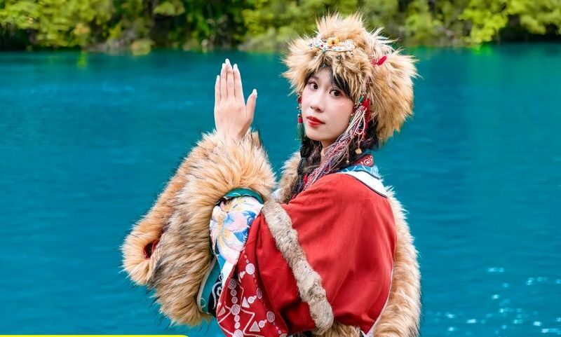 Jiuzhaigou, Mount Siguniang, Dujiangyan, and Ruoergai Prairie 4-Day Tour (2-8 people) - What the price covers, and what it does not