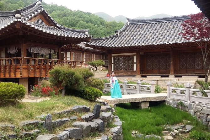 Jjimjilbang (Korean Spa) & Culture 7 Days 6 Nights - Lunch and Dinner