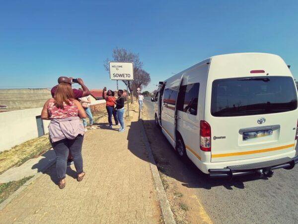 Joberg in 1 Day: Soweto, Apartheid Museum & City Tour - Customer Reviews
