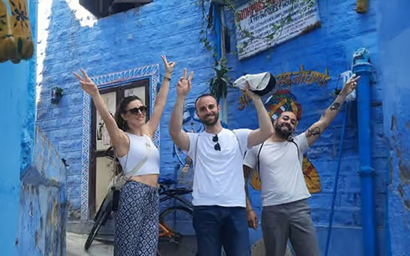 Jodhpur Blue City Half-Day Walking Tour - What the tour details leave open