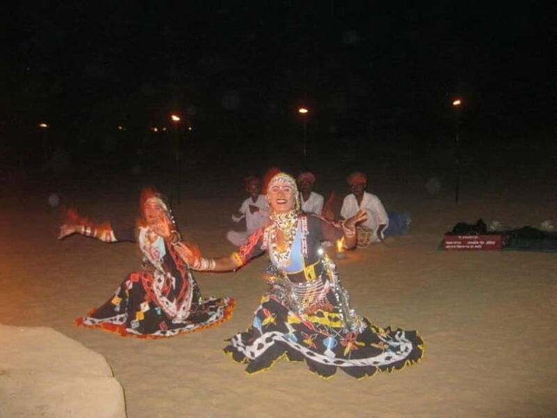 Jodhpur : Jeep Safari, Camel Ride,Buffet Dinner & Folk Dance - Good To Know