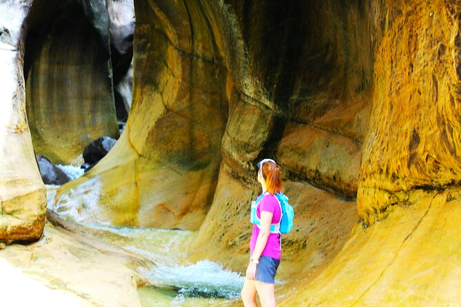 Johannesburg. Drakensberg, Durban St.Lucia, Hluluwe Game Reserve - Johannesburg City Highlights