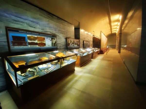 Johannesburg: Pretoria and Cullinan Diamond Mine Tour - Additional Information