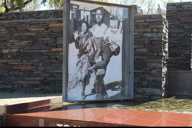 Johannesburg Soweto & Apartheid Museum Day Tour From Pretoria From R1,699 - Tour Overview