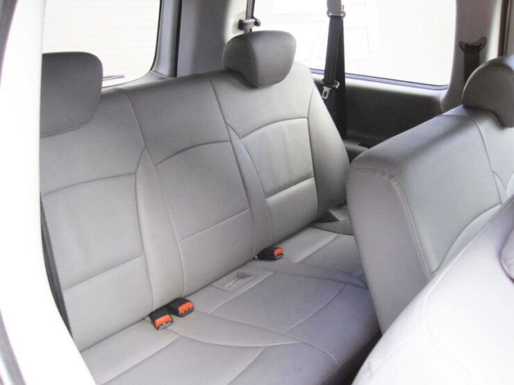 Johannesburg to Sandton: Airport Transfers (1-8 Pax: Van) - Driver & Pickup