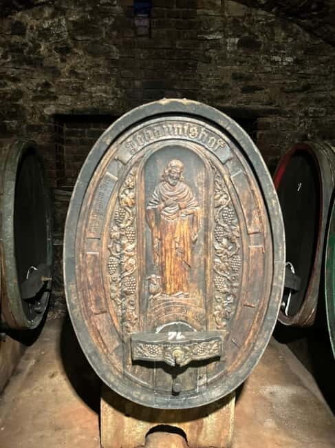 Johannisberg Rheingau: Wine tasting with cellar tour and hike - Good To Know