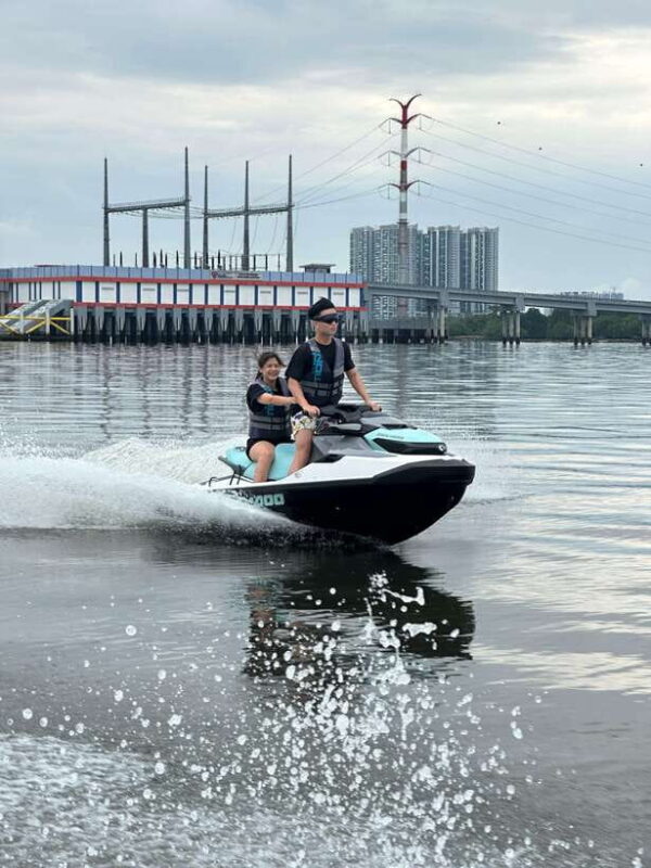 Johor Bahru : Seadoo JetSki 30mins Self Ride Tour (Double) - Good To Know