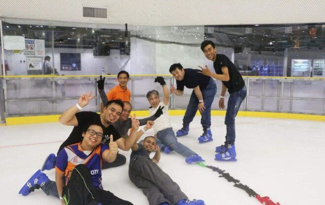 Johor: Ice Skating Experience With Blue Ice Skating Rink - The Sum Up