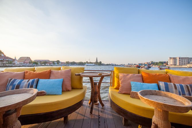 Joined Luxury Evening Cocktail Cruise - Weather and Minimum Traveler Requirements