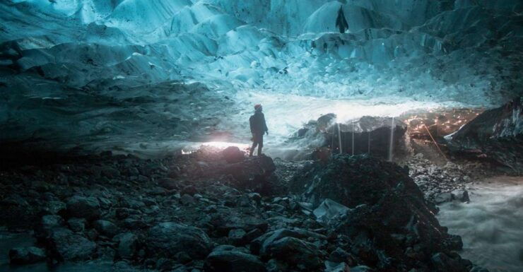 Jökulsárlón: Vatnajökull Glacier Ice Cave Guided Day Trip - Booking Information