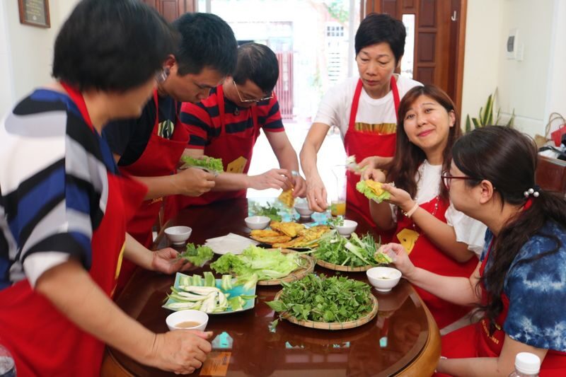 Jolie Da Nang Cooking Class - Cooking Vietnamese food, not just watching it
