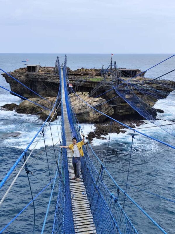 Jomblang Cave & Timang Beach Jeep and Gondola Tour - Good To Know