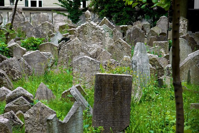 Josefov and the Jewish Museum in Prague - Architectural Gems in the Quarter